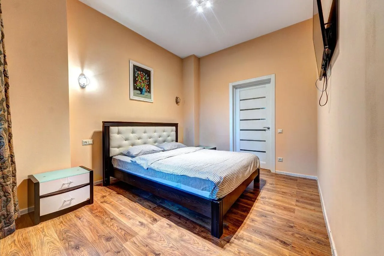 Apartments Near Kiev Botanical Garden Ym.Hryshka